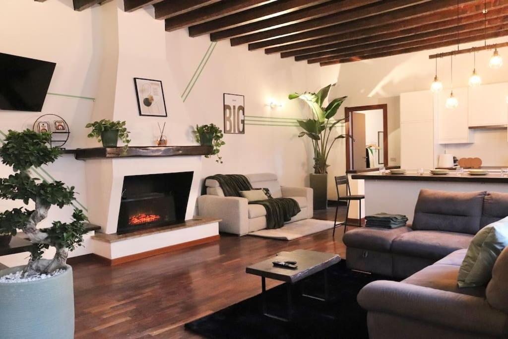 Appartamento Ampia Casa In Corso Buenos Aires, 6min Dal Duomo *